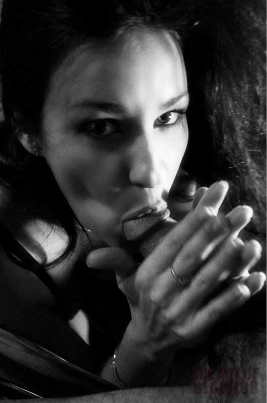 Kesilgan erkak moyaklar foto video